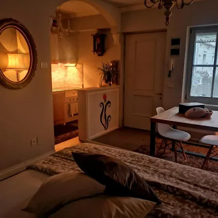 Italia It.cu Апартаменти *